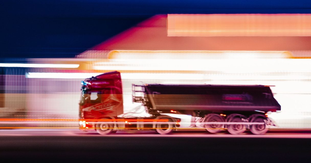 PackDraw Shipping Times: What to Expect — PackDrawInsider branded hero
